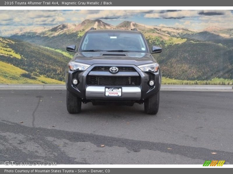 Magnetic Gray Metallic / Black 2016 Toyota 4Runner Trail 4x4