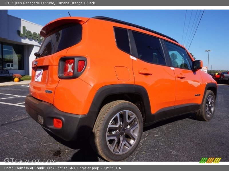 Omaha Orange / Black 2017 Jeep Renegade Latitude