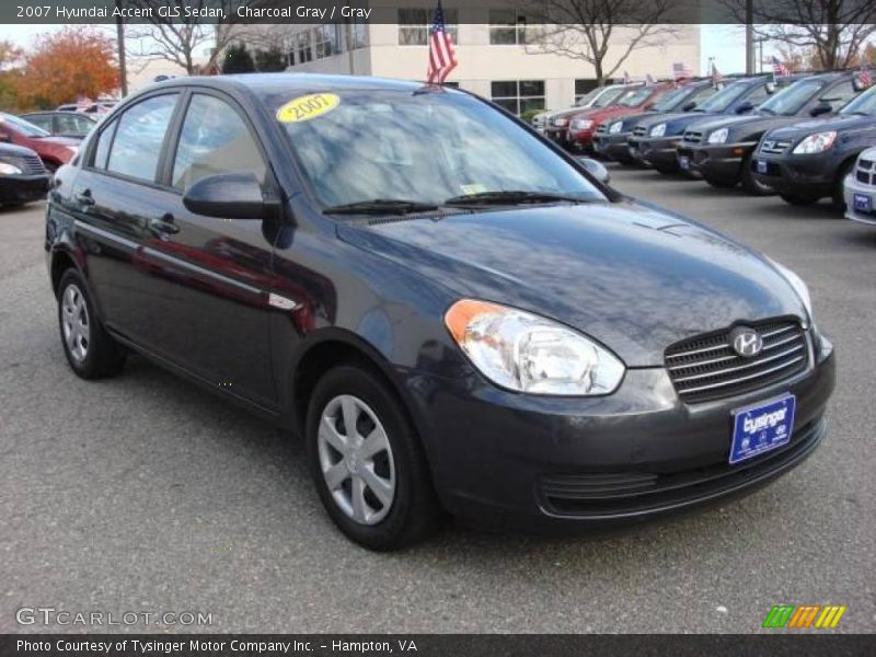 Charcoal Gray / Gray 2007 Hyundai Accent GLS Sedan