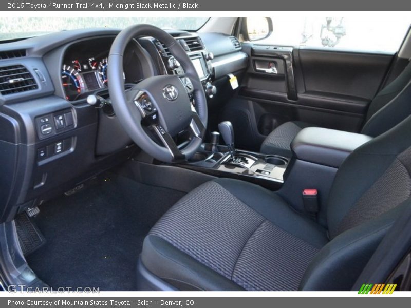 Midnight Black Metallic / Black 2016 Toyota 4Runner Trail 4x4
