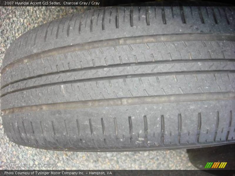 Charcoal Gray / Gray 2007 Hyundai Accent GLS Sedan