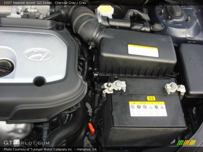 Charcoal Gray / Gray 2007 Hyundai Accent GLS Sedan
