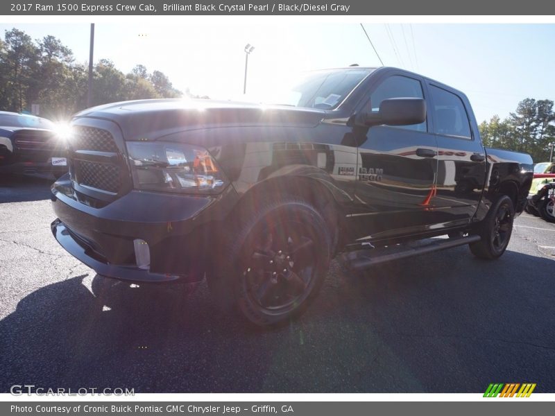 Brilliant Black Crystal Pearl / Black/Diesel Gray 2017 Ram 1500 Express Crew Cab