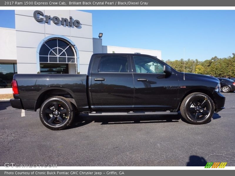 Brilliant Black Crystal Pearl / Black/Diesel Gray 2017 Ram 1500 Express Crew Cab