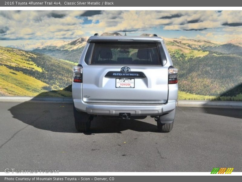 Classic Silver Metallic / Black 2016 Toyota 4Runner Trail 4x4