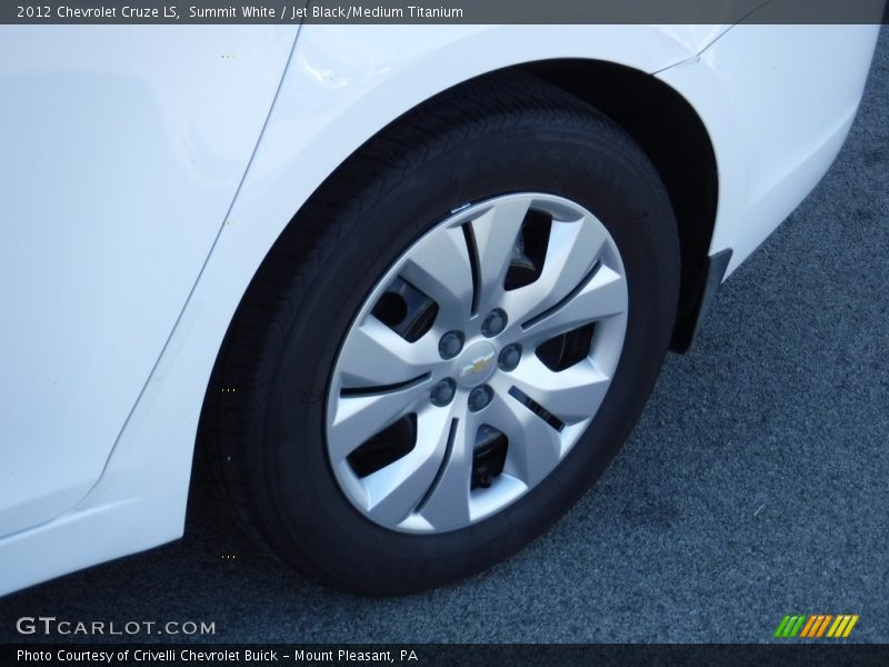 Summit White / Jet Black/Medium Titanium 2012 Chevrolet Cruze LS