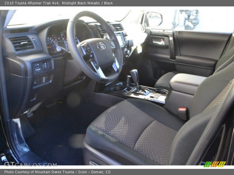 Midnight Black Metallic / Black 2016 Toyota 4Runner Trail 4x4