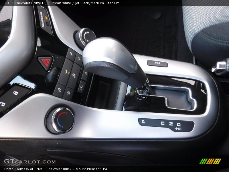 Summit White / Jet Black/Medium Titanium 2012 Chevrolet Cruze LS