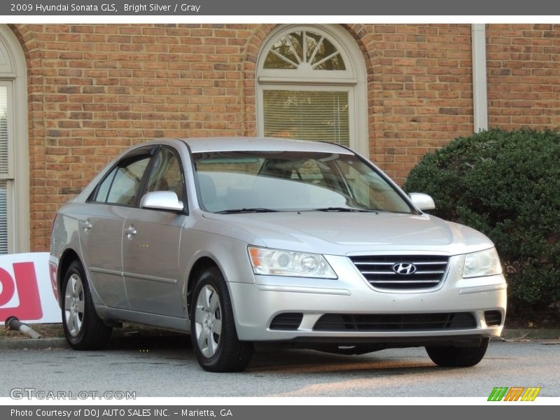 Bright Silver / Gray 2009 Hyundai Sonata GLS