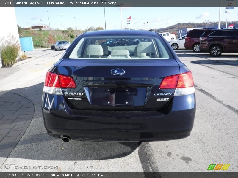 Twilight Blue Metallic / Ivory 2013 Subaru Legacy 2.5i Premium