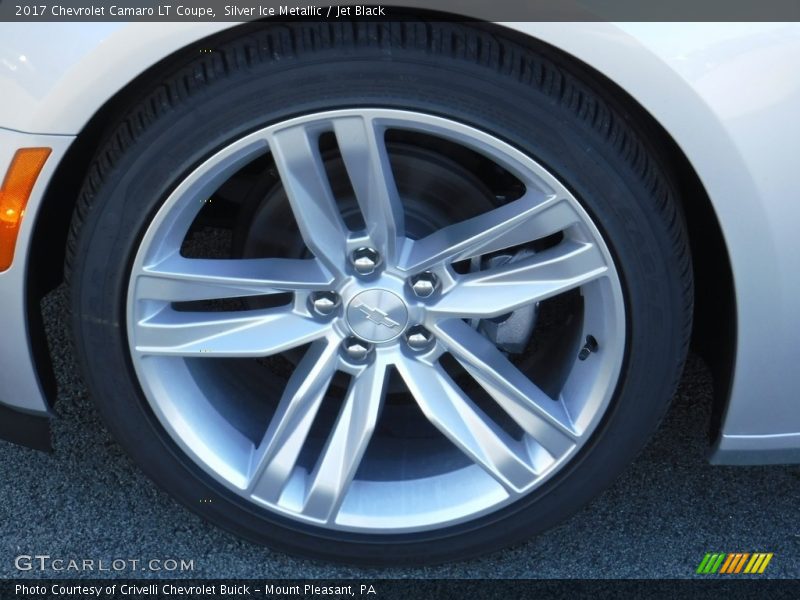 Silver Ice Metallic / Jet Black 2017 Chevrolet Camaro LT Coupe