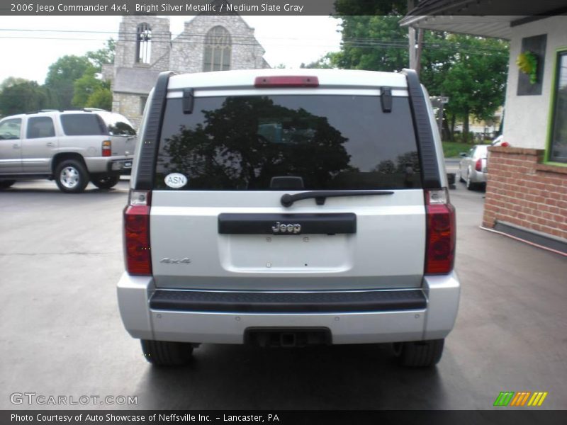 Bright Silver Metallic / Medium Slate Gray 2006 Jeep Commander 4x4