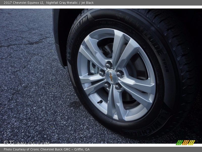 Nightfall Gray Metallic / Jet Black 2017 Chevrolet Equinox LS