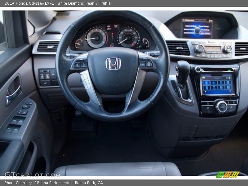 White Diamond Pearl / Truffle 2014 Honda Odyssey EX-L