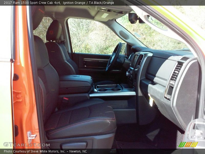 Front Seat of 2017 1500 Sport Crew Cab 4x4