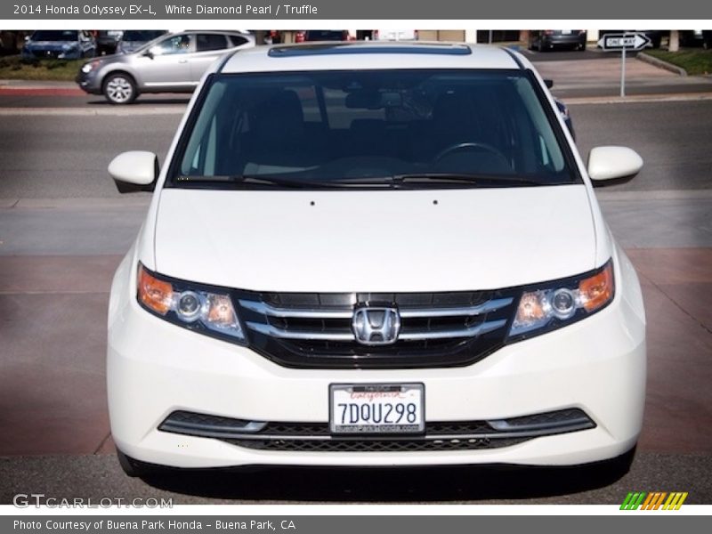 White Diamond Pearl / Truffle 2014 Honda Odyssey EX-L