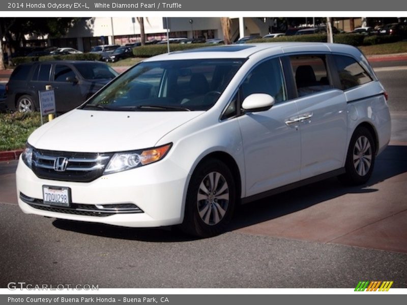 White Diamond Pearl / Truffle 2014 Honda Odyssey EX-L