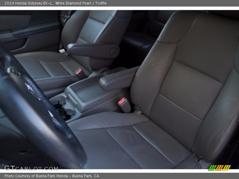 White Diamond Pearl / Truffle 2014 Honda Odyssey EX-L