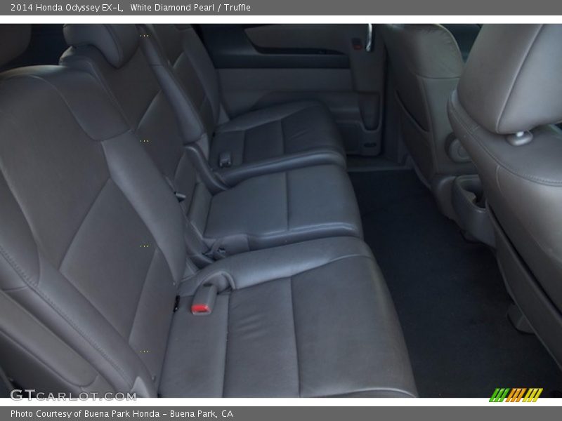 White Diamond Pearl / Truffle 2014 Honda Odyssey EX-L