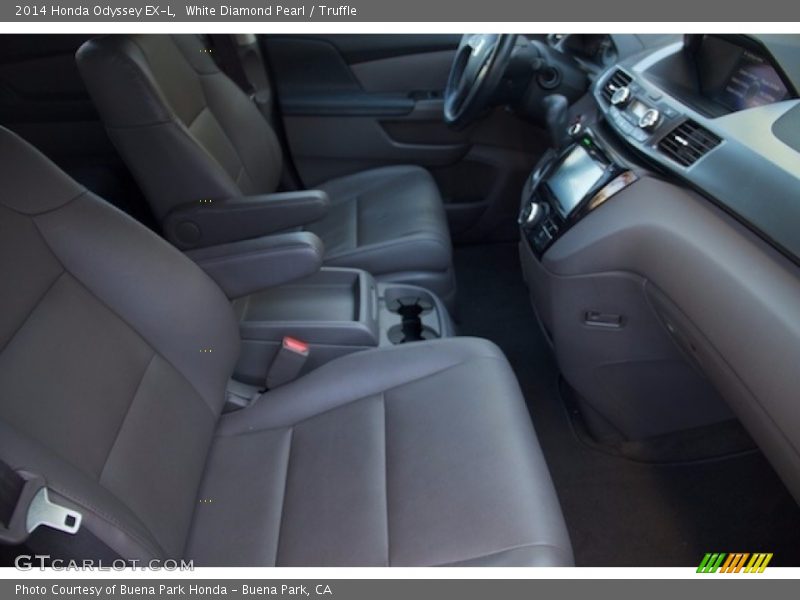 White Diamond Pearl / Truffle 2014 Honda Odyssey EX-L