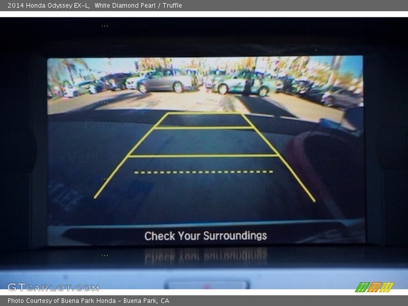 White Diamond Pearl / Truffle 2014 Honda Odyssey EX-L