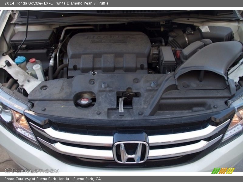 White Diamond Pearl / Truffle 2014 Honda Odyssey EX-L