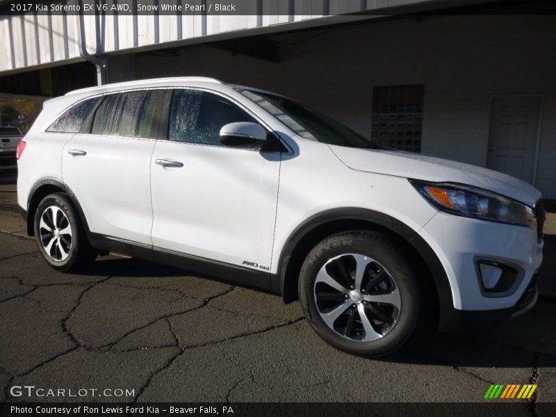 Front 3/4 View of 2017 Sorento EX V6 AWD