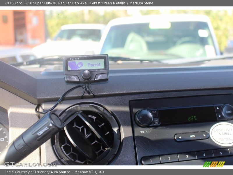 Forest Green Metallic / Medium Stone 2010 Ford F250 Super Duty XL Regular Cab 4x4
