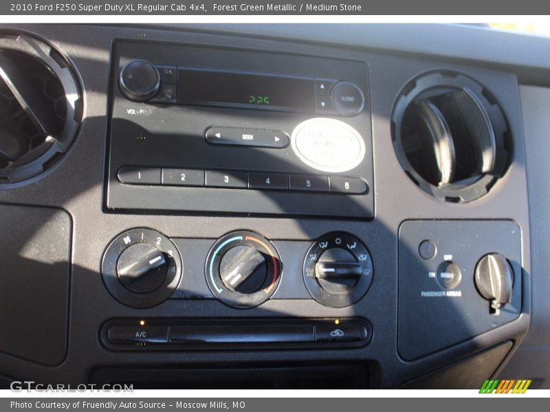 Forest Green Metallic / Medium Stone 2010 Ford F250 Super Duty XL Regular Cab 4x4