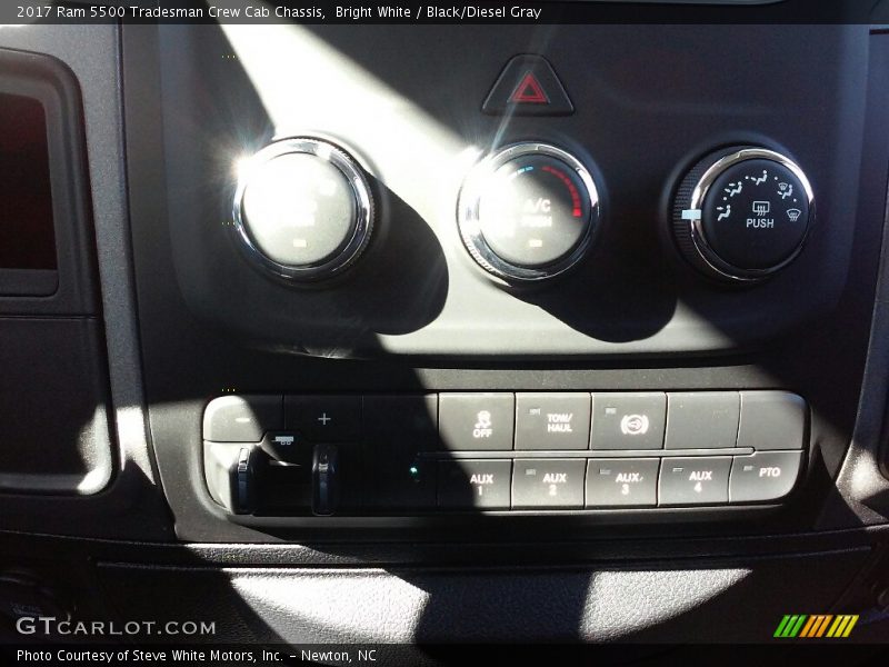 Bright White / Black/Diesel Gray 2017 Ram 5500 Tradesman Crew Cab Chassis