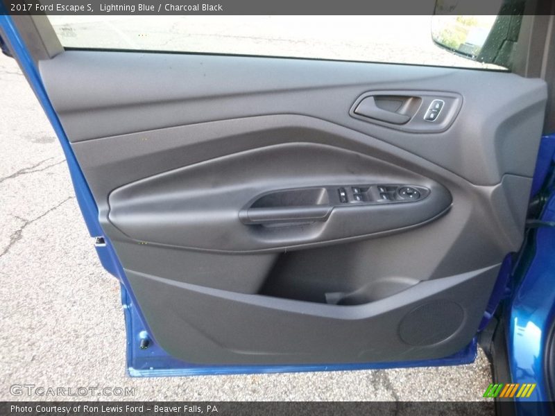 Lightning Blue / Charcoal Black 2017 Ford Escape S