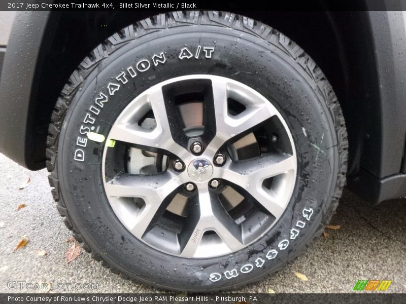  2017 Cherokee Trailhawk 4x4 Wheel