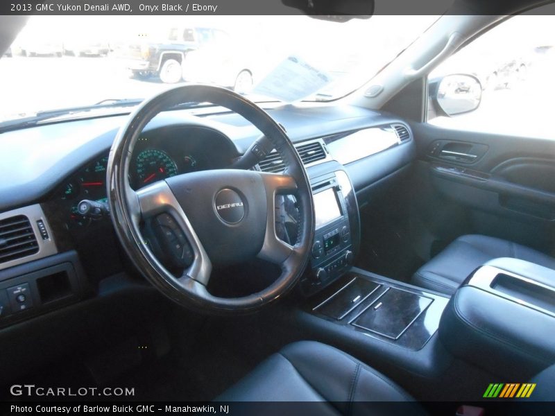 Onyx Black / Ebony 2013 GMC Yukon Denali AWD