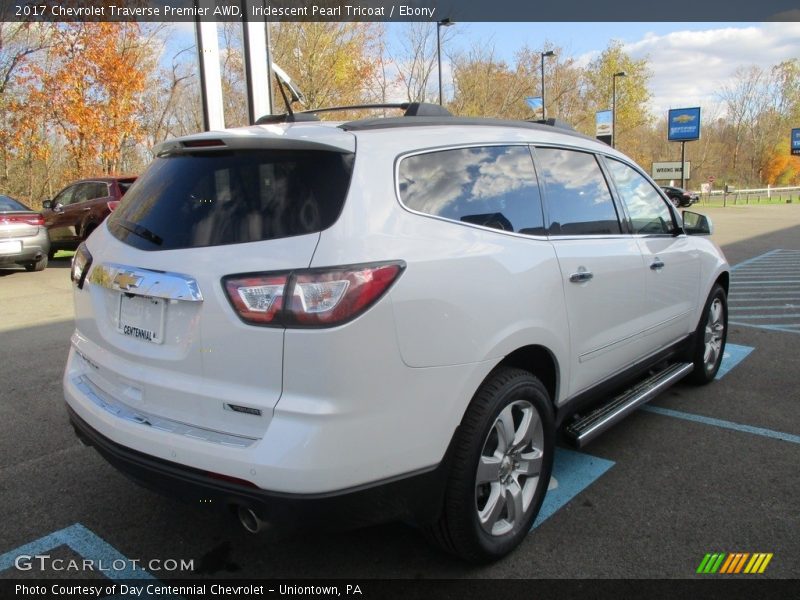 Iridescent Pearl Tricoat / Ebony 2017 Chevrolet Traverse Premier AWD
