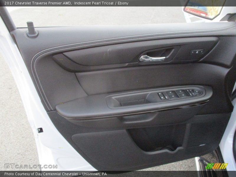 Iridescent Pearl Tricoat / Ebony 2017 Chevrolet Traverse Premier AWD