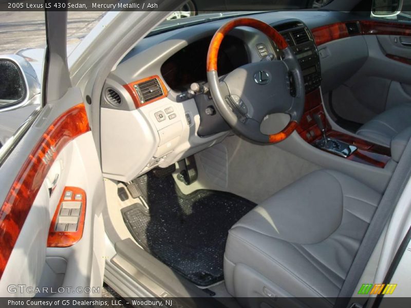 Mercury Metallic / Ash 2005 Lexus LS 430 Sedan