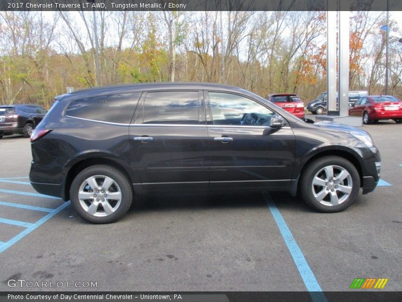 Tungsten Metallic / Ebony 2017 Chevrolet Traverse LT AWD