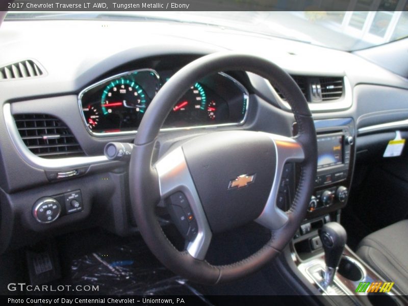 Tungsten Metallic / Ebony 2017 Chevrolet Traverse LT AWD