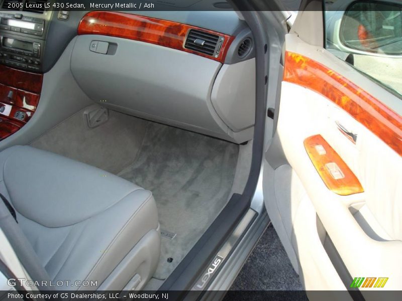 Mercury Metallic / Ash 2005 Lexus LS 430 Sedan