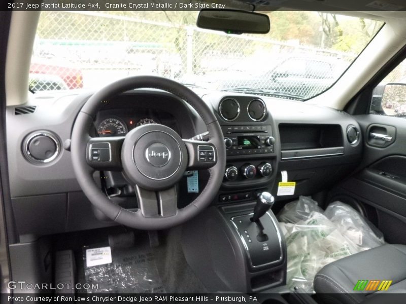 Granite Crystal Metallic / Dark Slate Gray 2017 Jeep Patriot Latitude 4x4