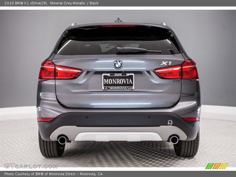 Mineral Grey Metallic / Black 2016 BMW X1 xDrive28i