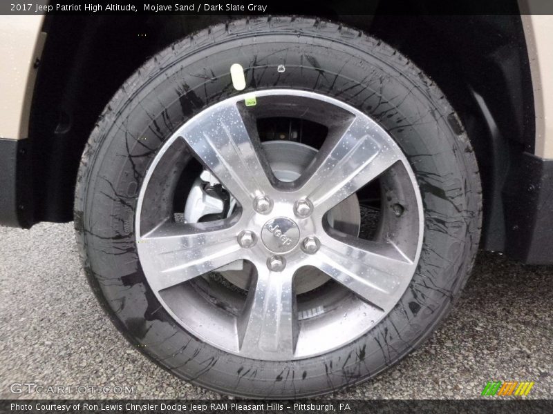 Mojave Sand / Dark Slate Gray 2017 Jeep Patriot High Altitude
