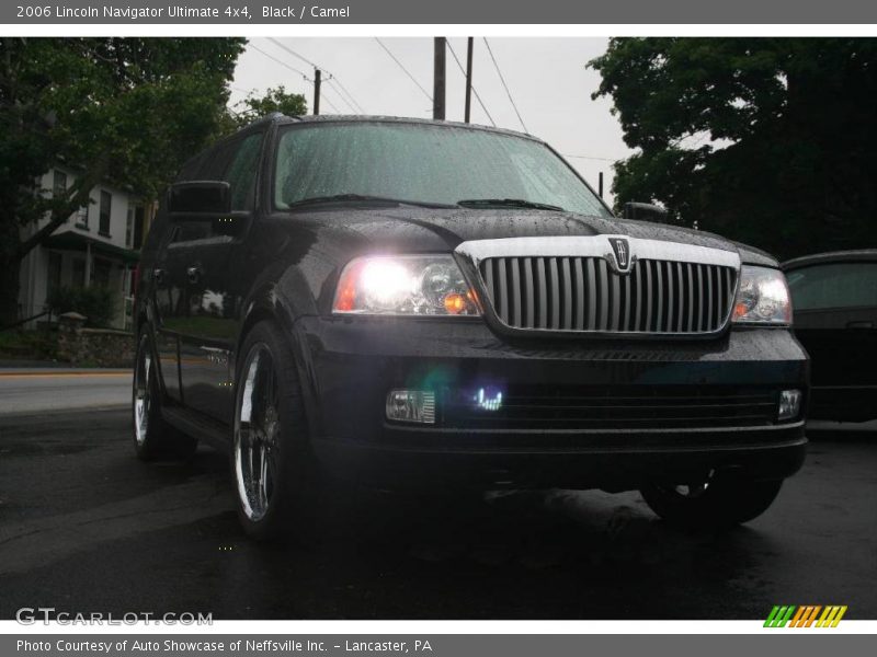 Black / Camel 2006 Lincoln Navigator Ultimate 4x4