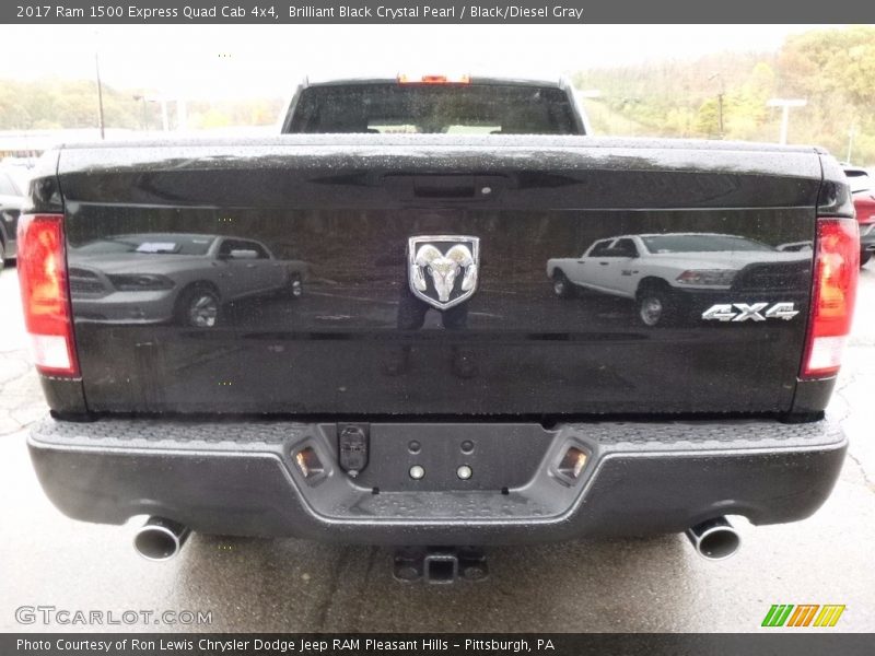 Brilliant Black Crystal Pearl / Black/Diesel Gray 2017 Ram 1500 Express Quad Cab 4x4