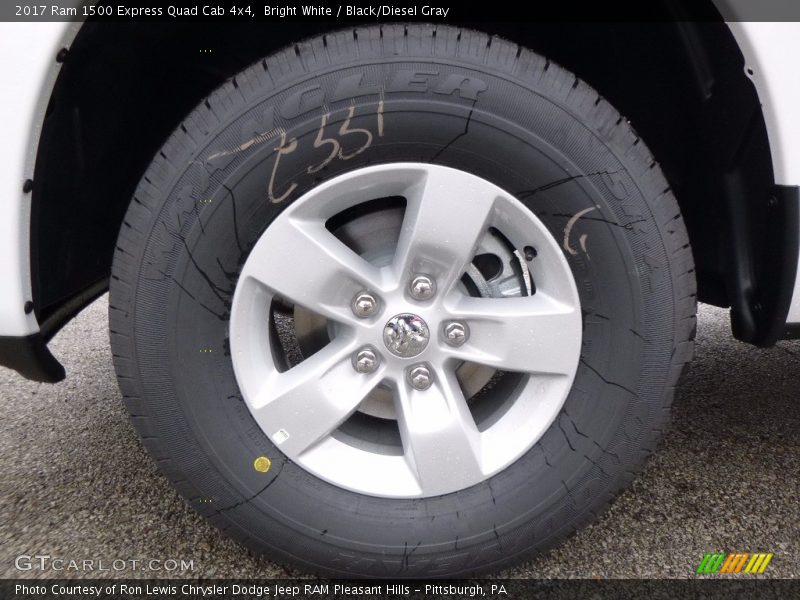 Bright White / Black/Diesel Gray 2017 Ram 1500 Express Quad Cab 4x4