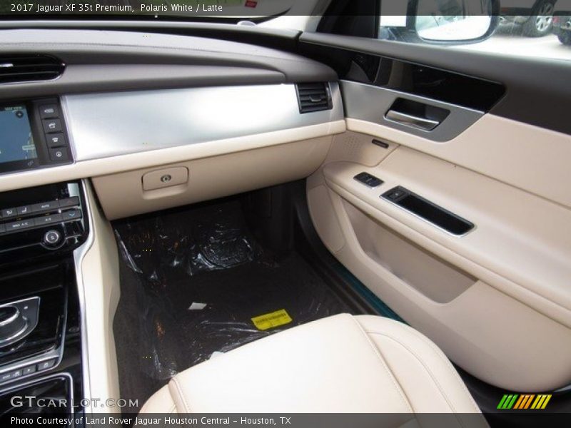 Polaris White / Latte 2017 Jaguar XF 35t Premium