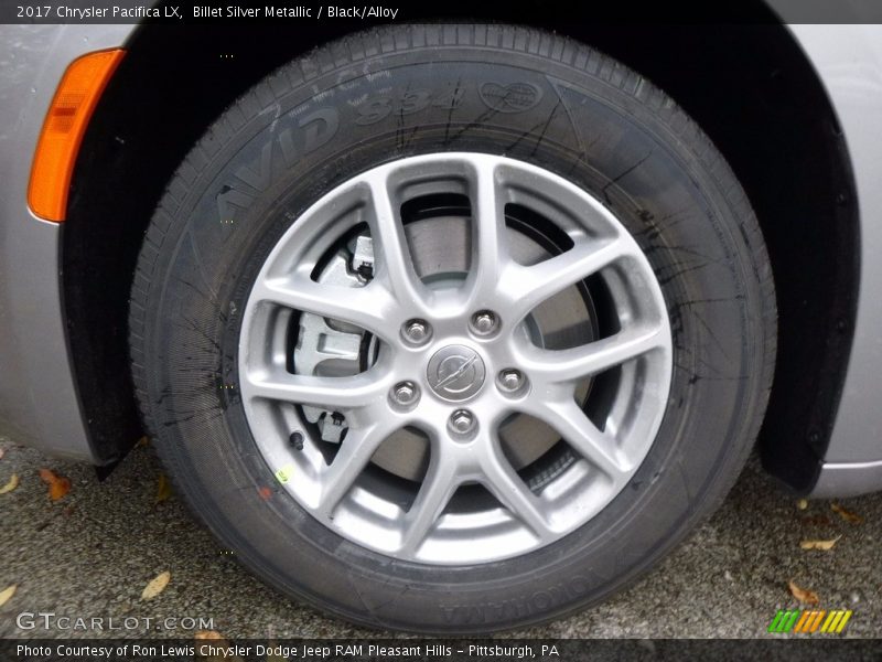 Billet Silver Metallic / Black/Alloy 2017 Chrysler Pacifica LX