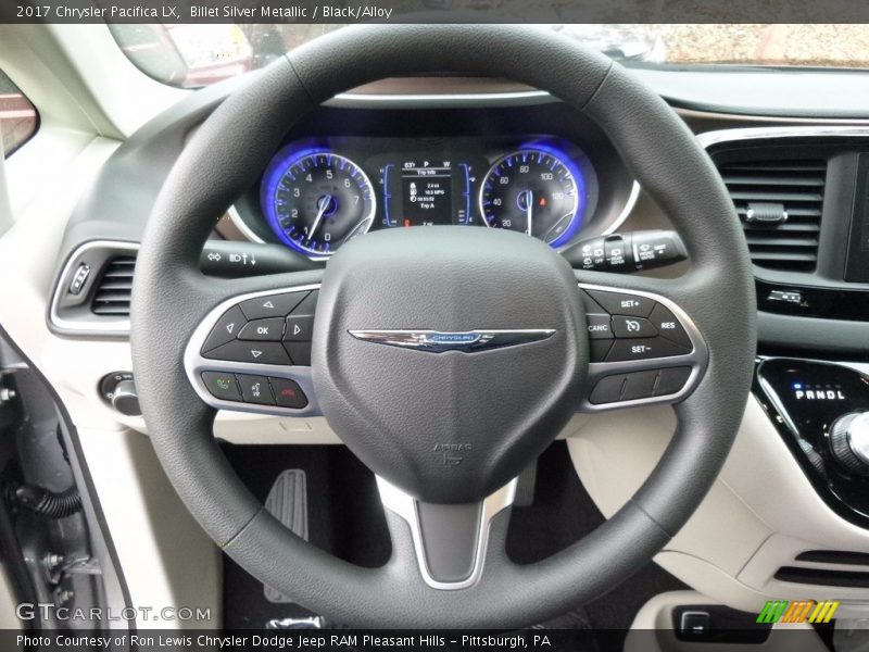 Billet Silver Metallic / Black/Alloy 2017 Chrysler Pacifica LX
