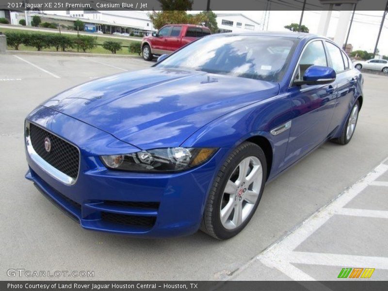 Front 3/4 View of 2017 XE 25t Premium