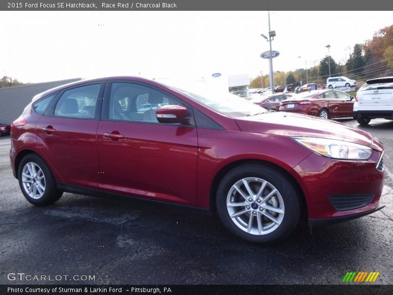 Race Red / Charcoal Black 2015 Ford Focus SE Hatchback